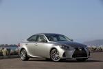 Lexus IS200t 2016 года (NA)